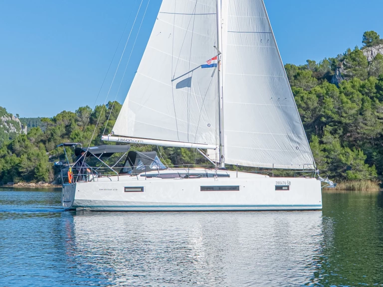 Uthyrning Skradin - Jeanneau Sun Odyssey 410 av Samboat 