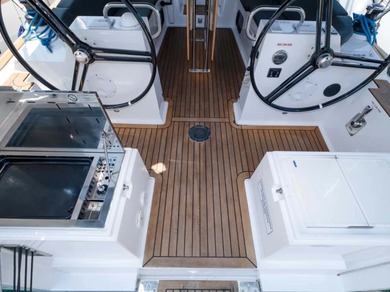 Båtuthyrning Elan Impression 40.1 i Pula  på Samboat 