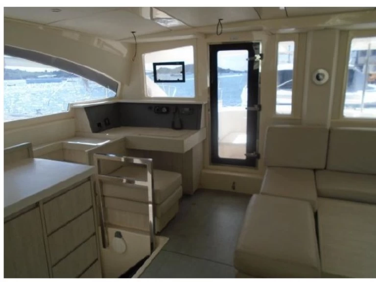 Yacht charter Palma de Mallorca billig Leopard 48