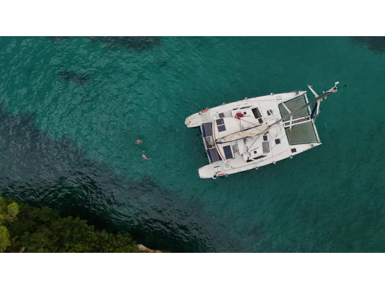 Uthyrning Katamaran  i Palma de Mallorca - Voyage Voyage 440