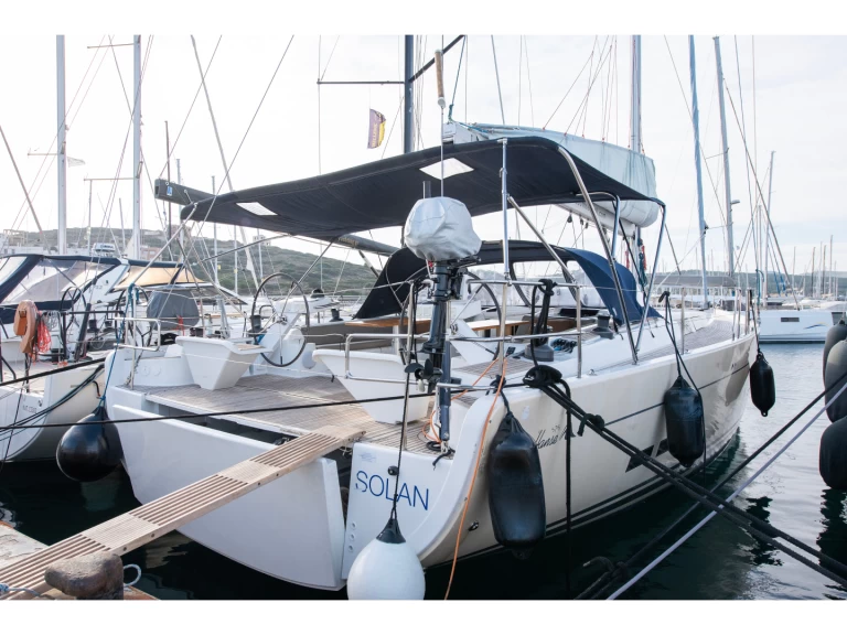 Hyr en Hanse Hanse 575 Lavrio 