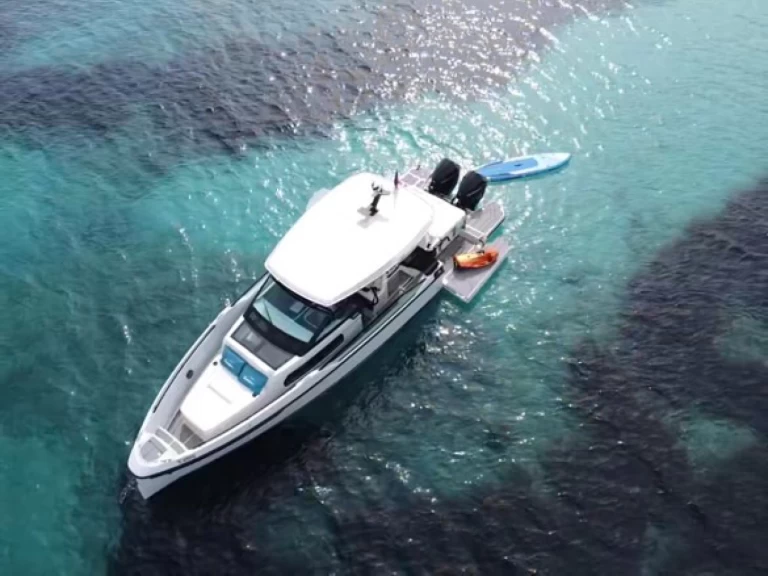 Hyr en Saxdor Saxdor 320 GTO Golfe-Juan 