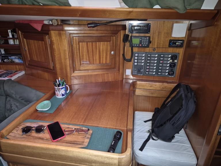 Hyra Segelbåt  med eller utan skeppare Dufour Toulon 