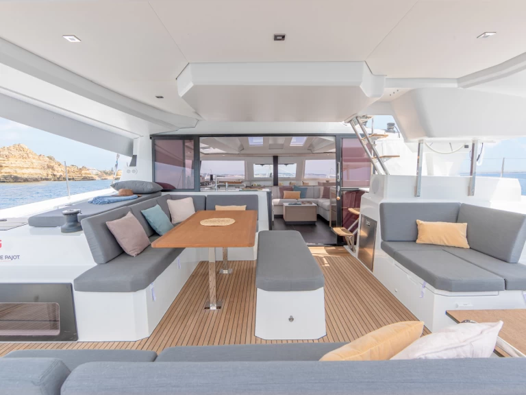 Uthyrning Katamaran  i Olbia - Fountaine Pajot Elba 45
