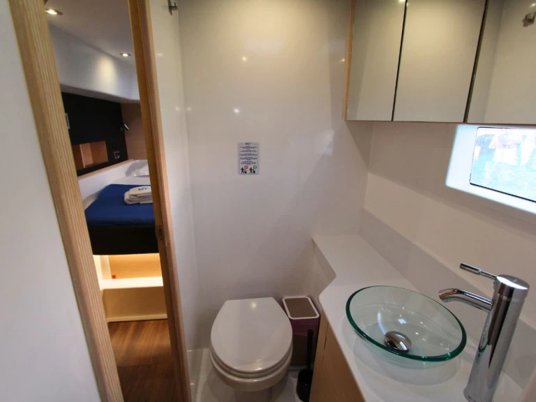 Yacht charter Olbia billig Dufour Catamarans 48 Sail