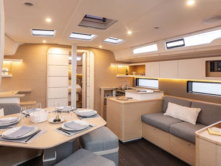 Segelbåt  för uthyrning Larmor-Plage till det bästa priset 