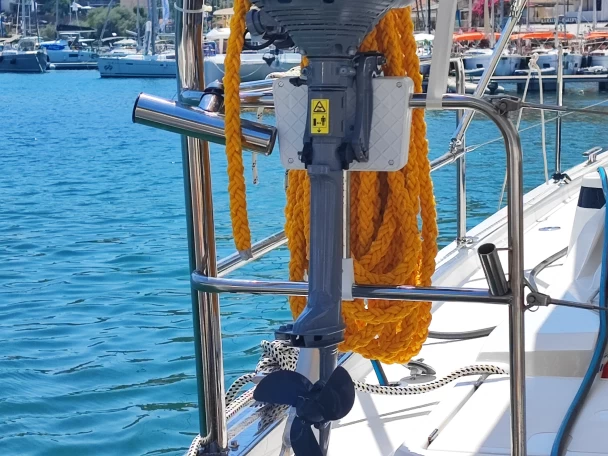 Uthyrning Segelbåt  Bavaria med en båtlicens 