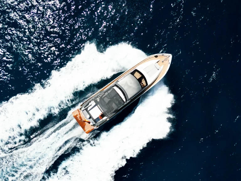 Hyra Lyx yacht med eller utan skeppare Monte Fino Castellammare di Stabia 