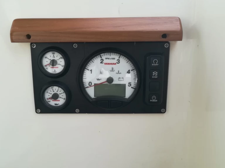 Hyr en D&D Yacht D&D Kufner 54.2 Punat 