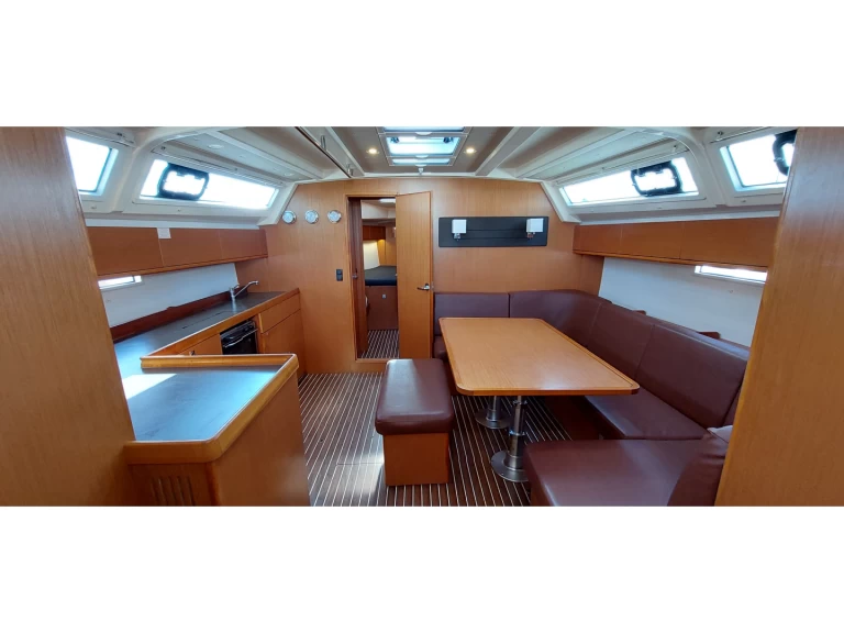 Båtuthyrning Bavaria Cruiser 46 i Olbia på Samboat 