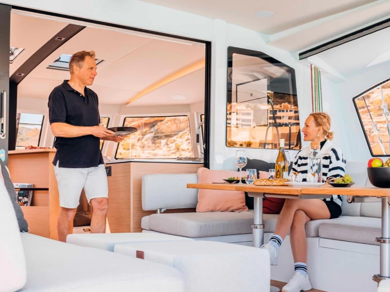 Hyr en Nautitech Nautitech 44 Open Lavrio 