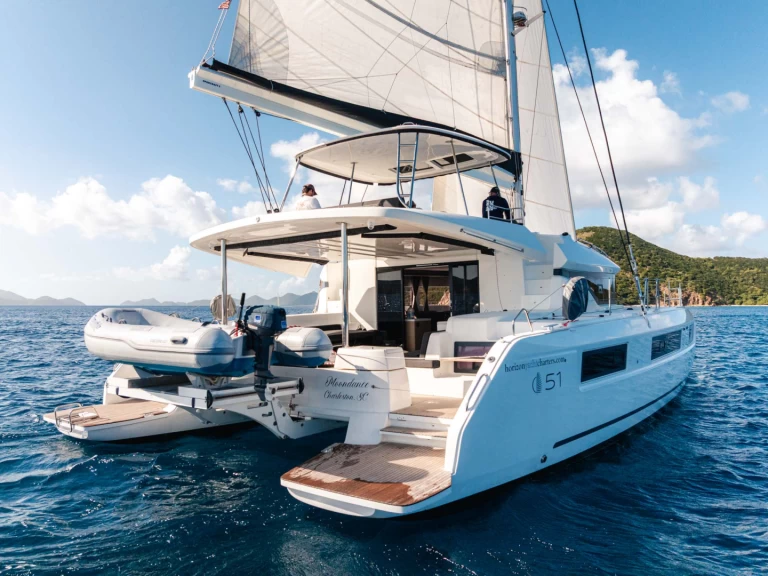 Lagoon Lagoon 51 charter bareboat eller skeppad i Road Town