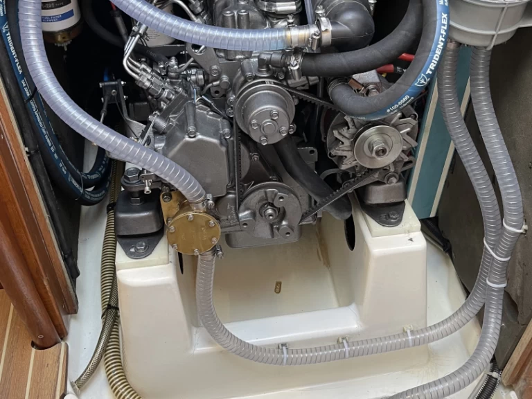 Uthyrning Santa-Maria-Poggio - Jeanneau Sun Fast 32i av Samboat 