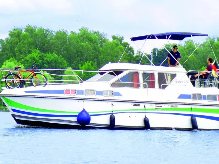 Hyr en  Tarpon 37 N Lübz 