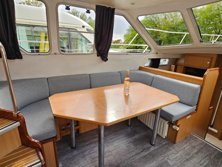 Yacht charter Lübz billig Tarpon 37 N