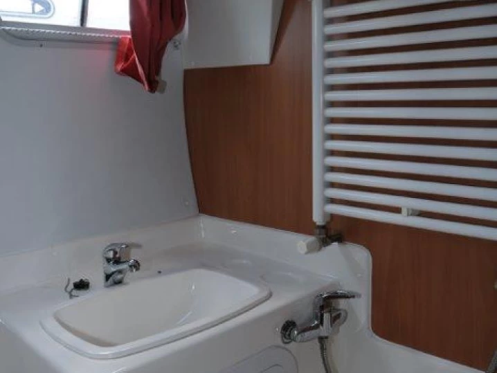 Yacht charter Lübz billig Tarpon 42 N