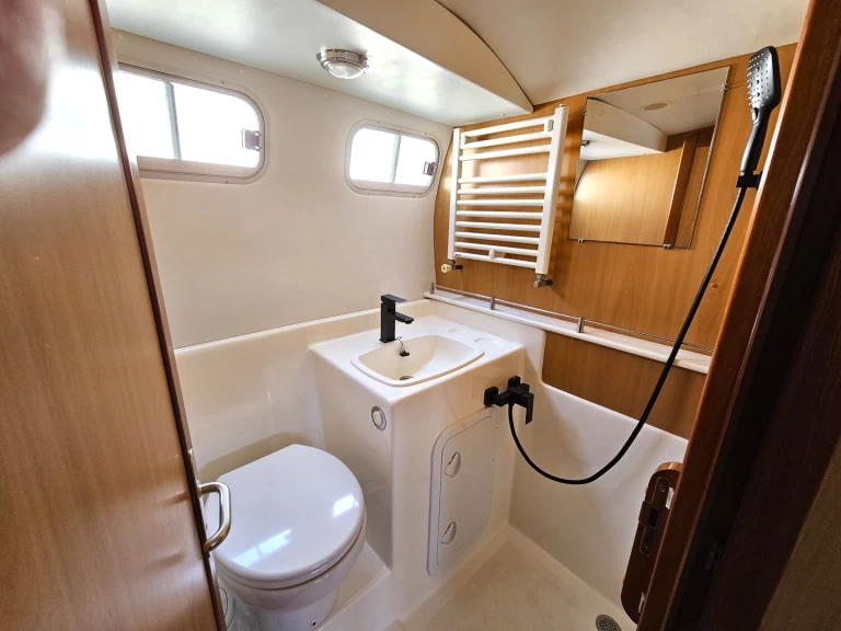 Uthyrning Motorbåt  i Lübz -  Tarpon 37 DP