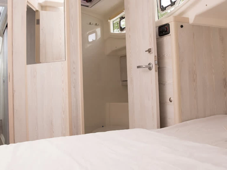 Yacht charter Boofzheim billig Horizon 3