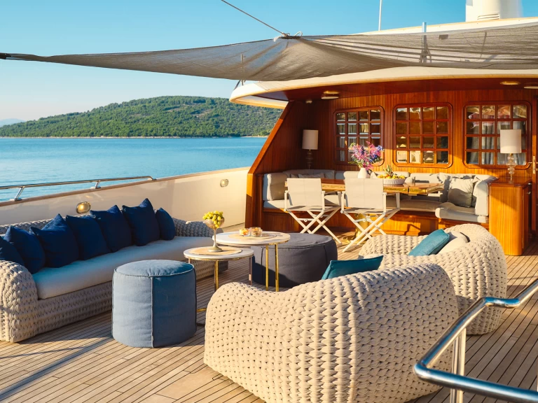 Uthyrning Lyx yacht Benetti med en båtlicens 