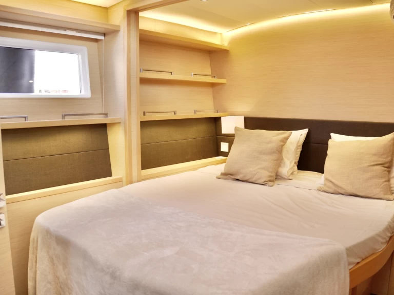 Båtuthyrning Lagoon Lagoon 560 i Olbia på Samboat 