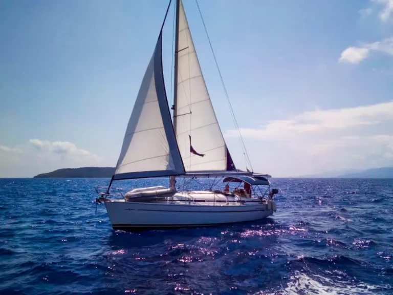 Yacht charter Nikiána billig Bavaria 33 Cruiser