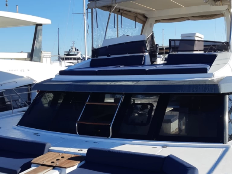 Yacht charter Ajaccio billig Nautitech 47