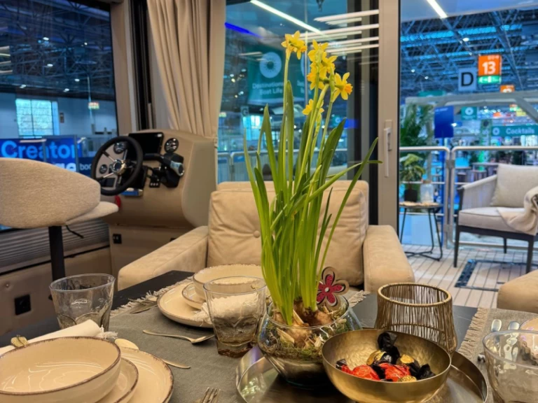 Hyra Kanalbåt med eller utan skeppare Luxboot Buchholz City 