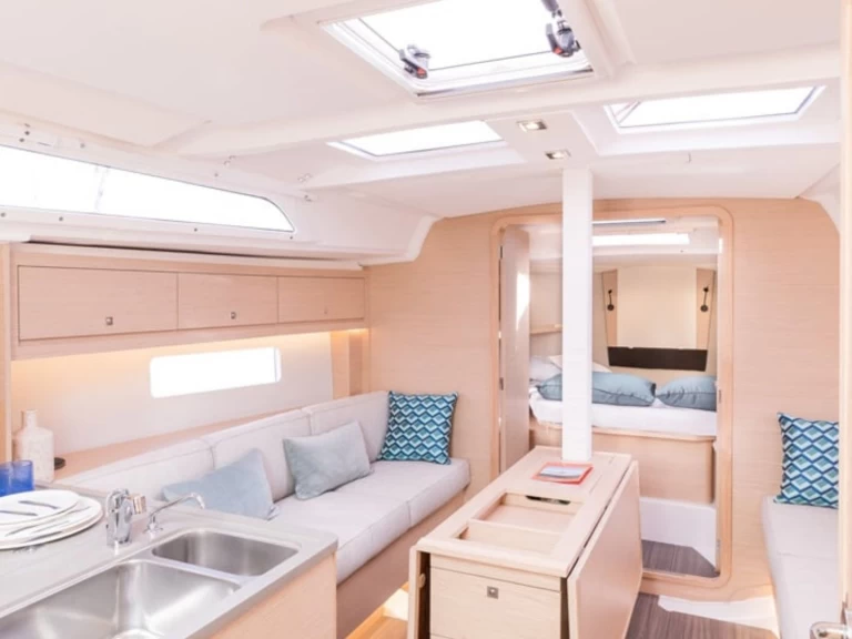 Uthyrning Segelbåt  Dufour med en båtlicens 