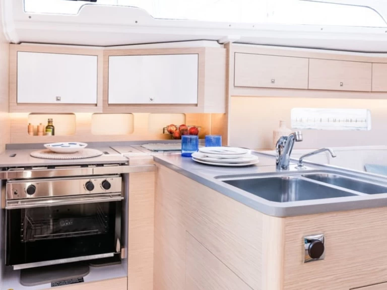 Segelbåt  för uthyrning Procida till det bästa priset 