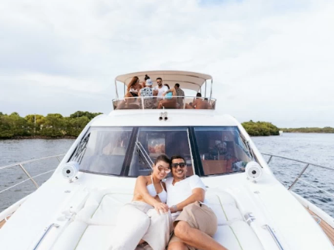 Hyr en Sunseeker Manhattan 70 Miami Beach 