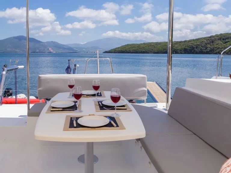 Hyr en Lagoon Lagoon 450 F Fiskárdo 