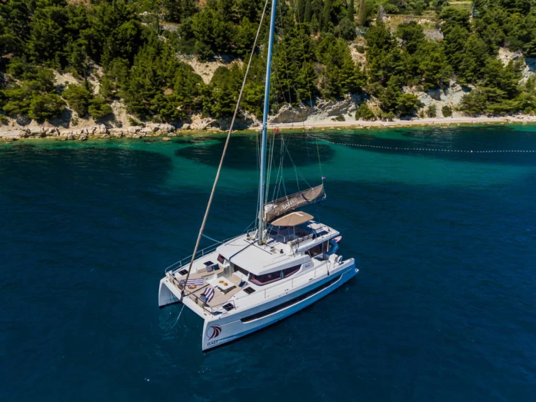 Yacht charter Nea Peramos billig Bali 4.8