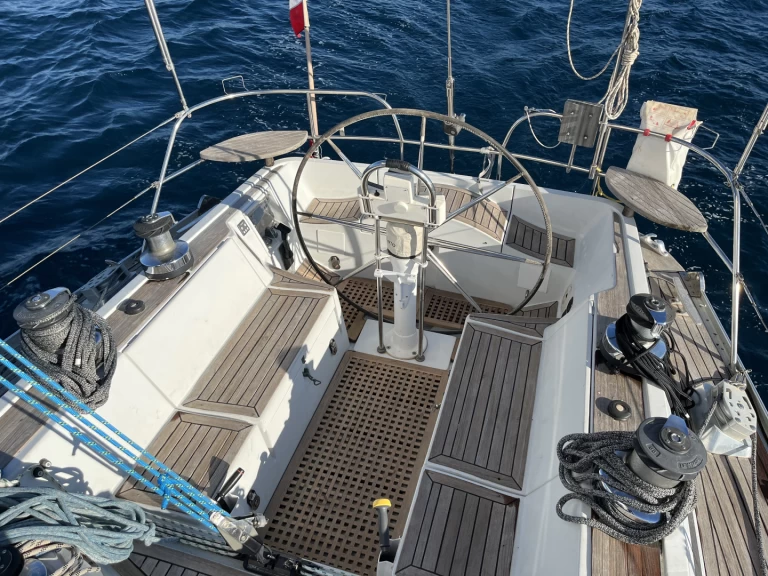 Grand Soleil Grand Soleil 45 charter bareboat eller skeppad i Palamos