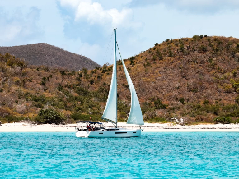 Uthyrning Segelbåt  i Road Town - Jeanneau Sun Odyssey 490