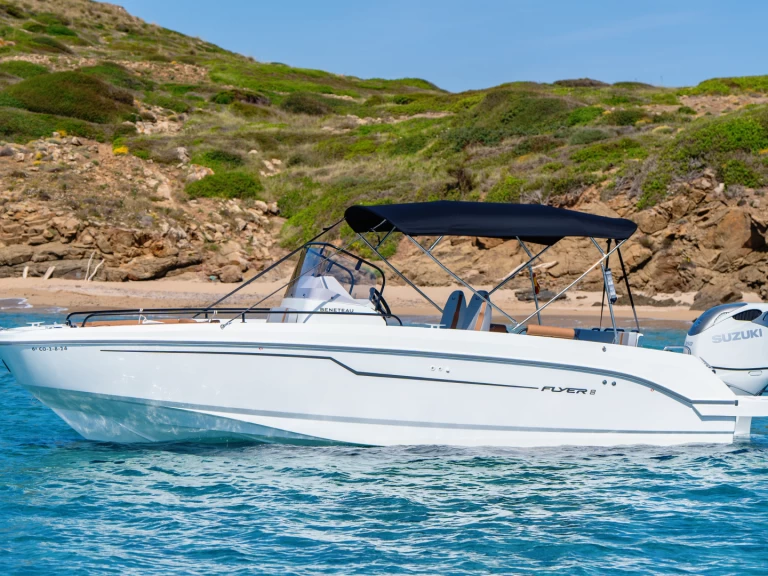 Yacht charter Mahon billig Flyer 8 SPACEdeck