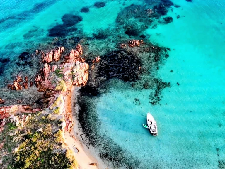 Hyra Motorbåt  med eller utan skeppare Cantiere Sabatini Porto San Paolo 