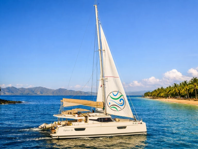 Hyr en Fountaine Pajot Elba 45 Culebra 