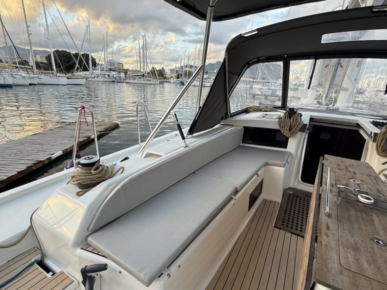 Hyr en Dufour Dufour 530 Palermo 