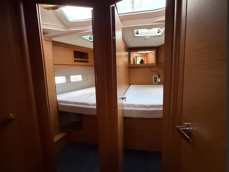 Yacht charter Palermo billig Dufour 530