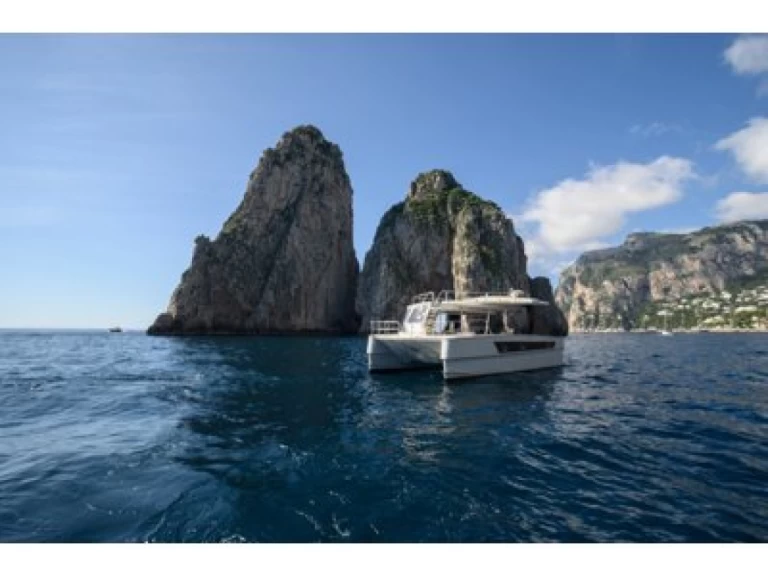 Uthyrning Katamaran  Seabus med en båtlicens 