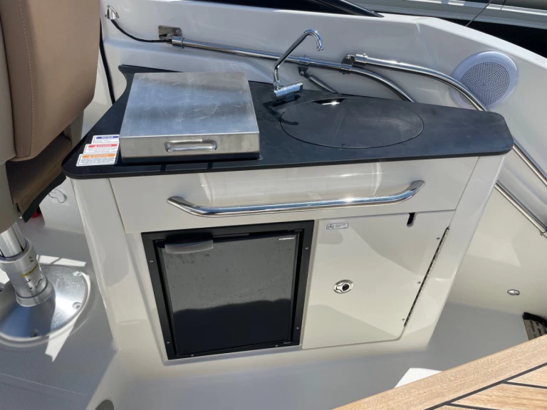 Hyra Motorbåt  med eller utan skeppare Quicksilver Cavalaire-sur-Mer 