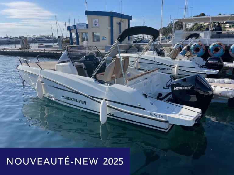 Hyr en Quicksilver Activ 675 Sundeck Cavalaire-sur-Mer 