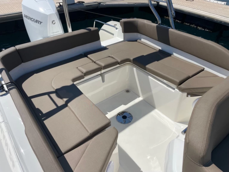 Uthyrning Cavalaire-sur-Mer - Joker Boat Clubman 24 av Samboat 