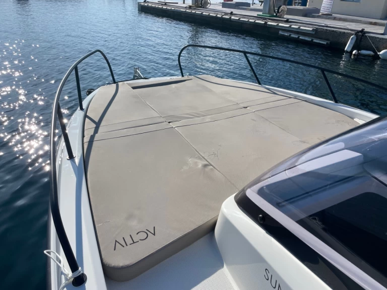 Båtuthyrning Quicksilver Activ 675 Sundeck i Cavalaire-sur-Mer på Samboat 