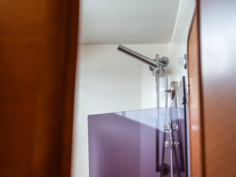 Hyra Segelbåt  med eller utan skeppare Dufour Olbia 