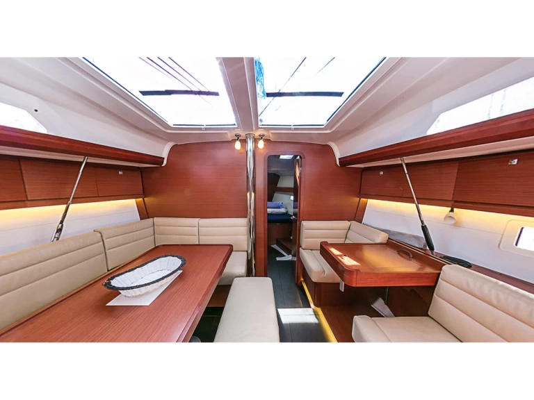 Uthyrning Segelbåt  Dufour med en båtlicens 