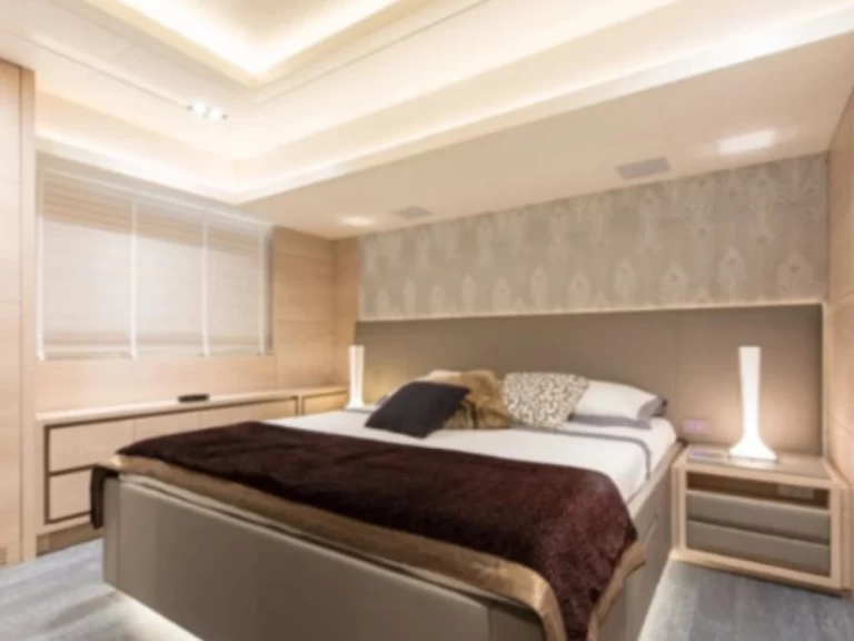 Lyx yacht för uthyrning Portofino till det bästa priset 