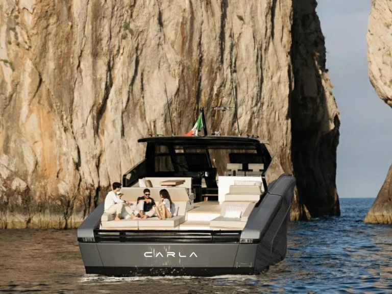 Hyra Lyx yacht med eller utan skeppare Fiart Salerno 