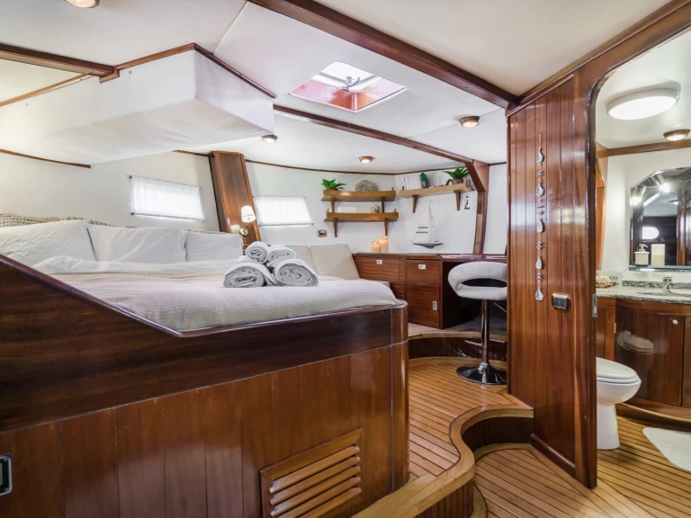 Hyr en Agantur Gulet Ibiza Town 