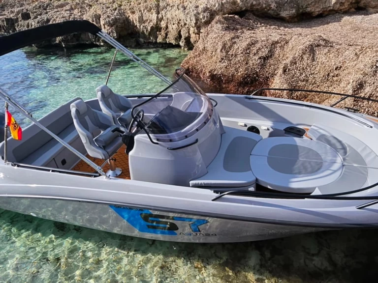 Yacht charter Sant Antoni de Portmany billig Open 500 Classic